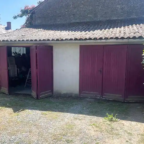 Avant - Nettoyage et mise en peinture de volet